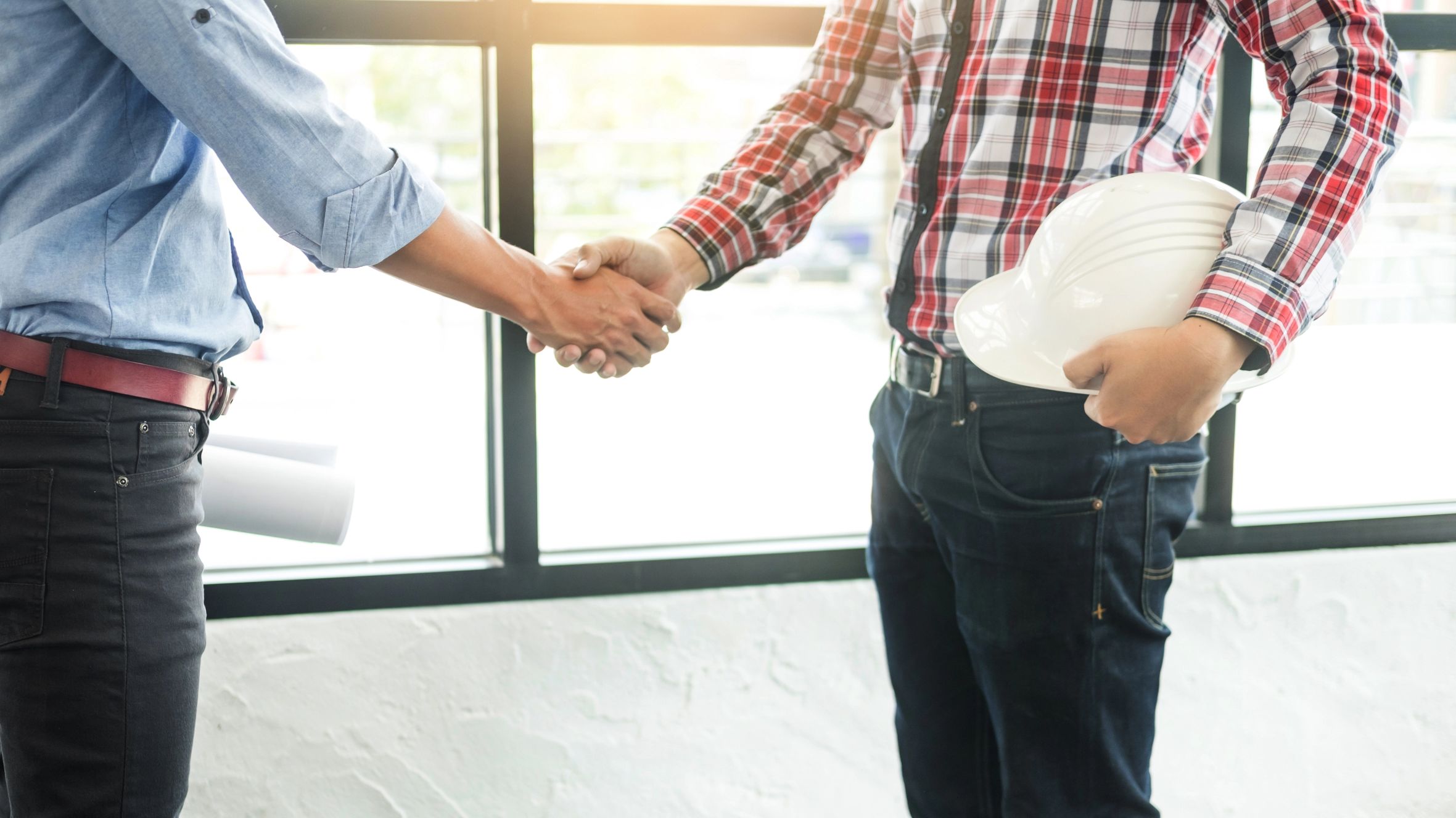 Gwarancje bankowe w projektach budowlanych – jak zabezpieczyć inwestycję deweloperską.